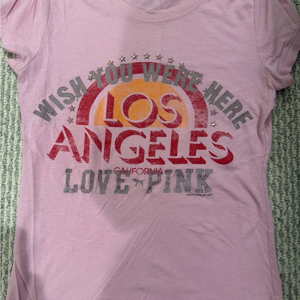 Vintage 2008 PINK Victoria's Secret Light Pink Logo Crewneck Tee Size M